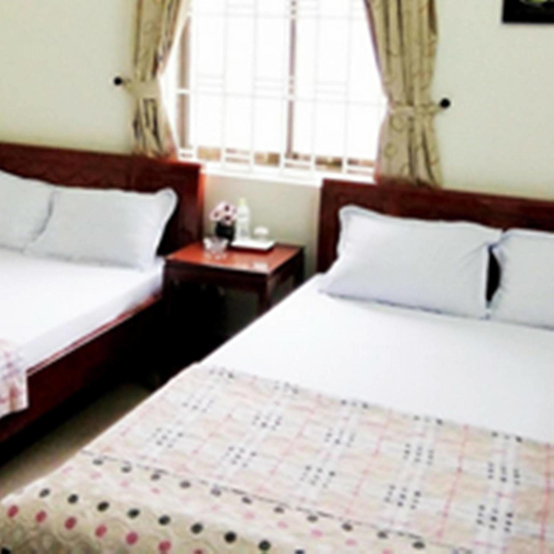 Rubis Hostel Hue Exterior photo