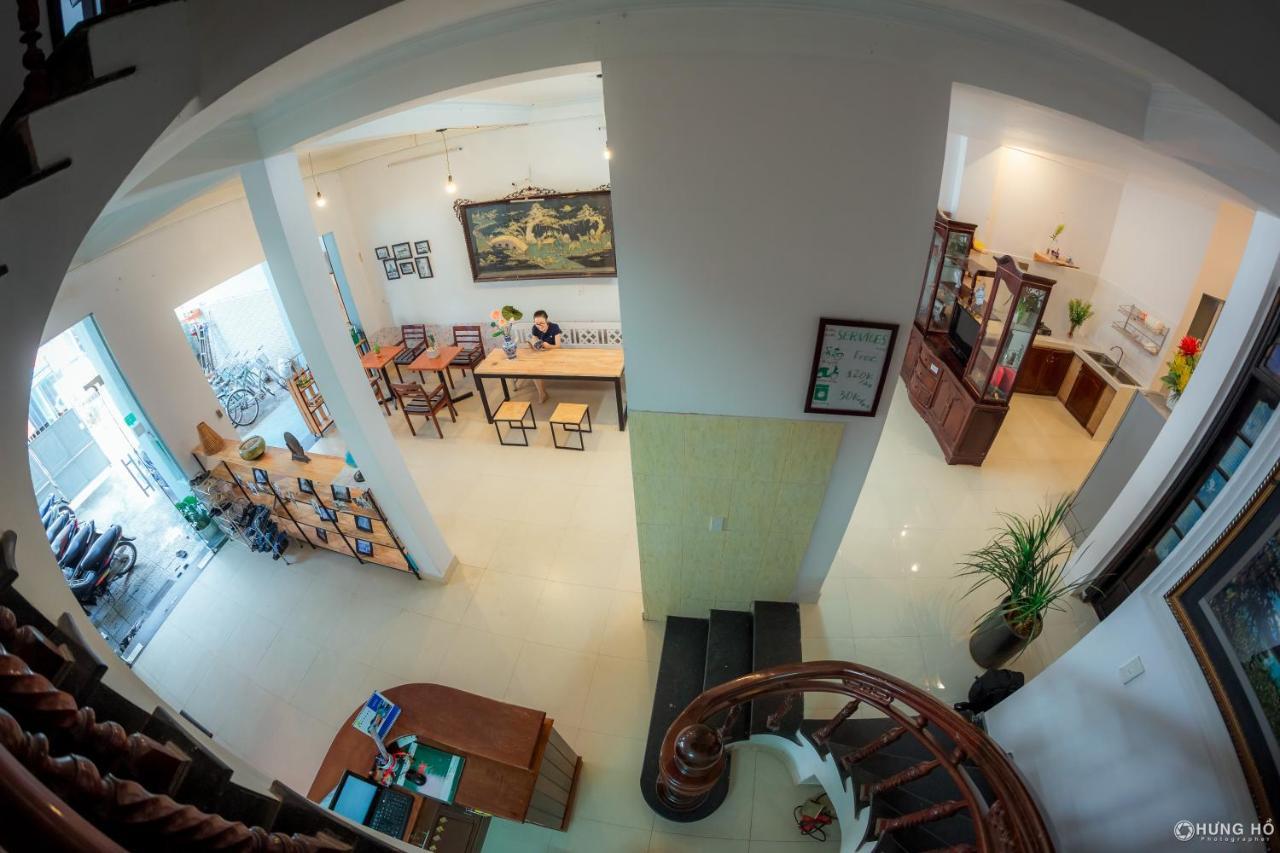 Rubis Hostel Hue Exterior photo