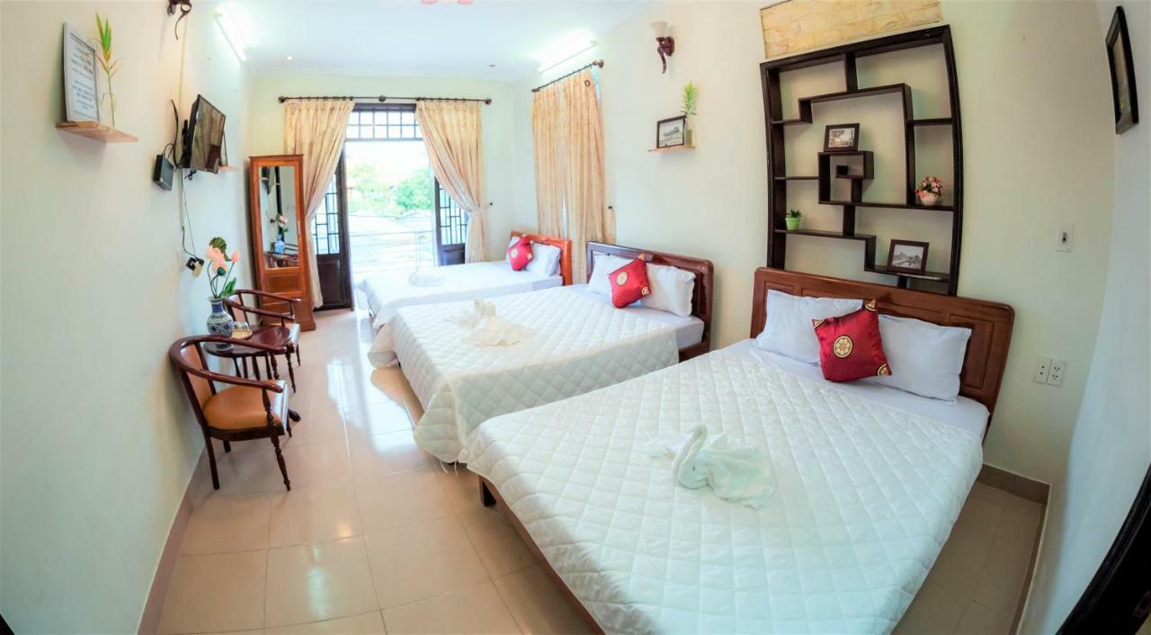 Rubis Hostel Hue Exterior photo